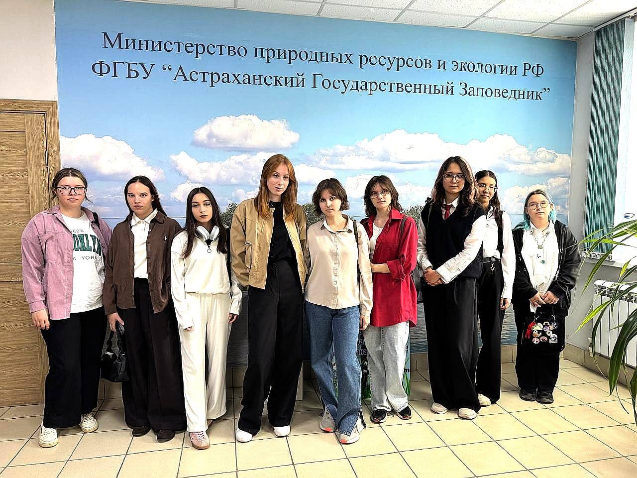 Экологи-студенты АГПК присоединились к обсуждению глобальной проблемы загрязнения Экологи-студенты АГПК присоединились к обсуждению глобальной проблемы загрязнения