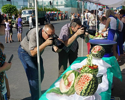 Фестиваль астраханского арбуза