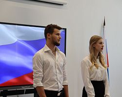 Вручение студенческих билетов первокурсникам отделения СТИД